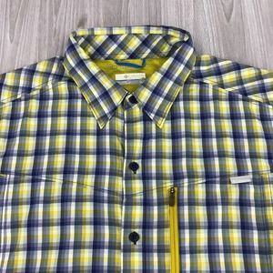 Columbia Omni-Shade Sun Protection Button Shirt Men's‎ Size: Large Plaid S/S